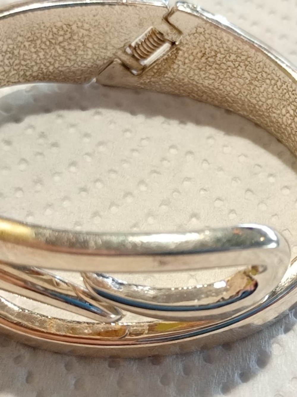 Vintage Silver-Tone Women's Swirl/Cuff Bangle Bracelet Set - Picture 9 of 10